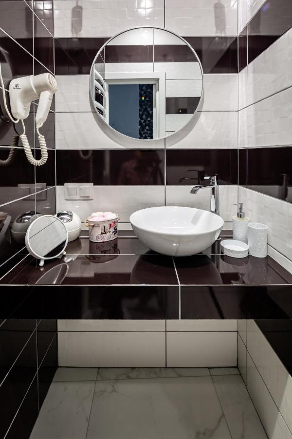 Bv Apartments Art Deco Lviv Extérieur photo